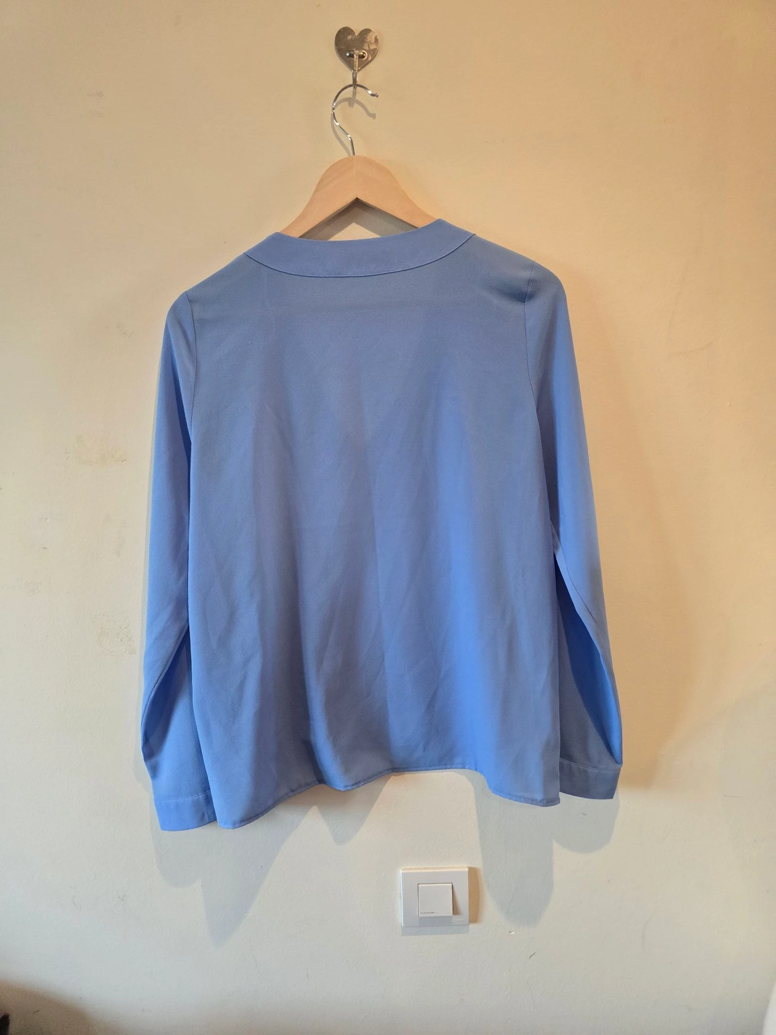 Blouse bleue fermée de Primark – photo 2